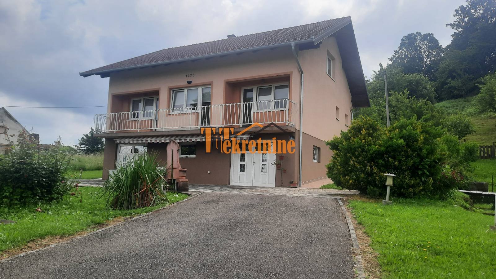 Kuća 140 m2 i zemljišta 3263 m2 - Kriškovci
